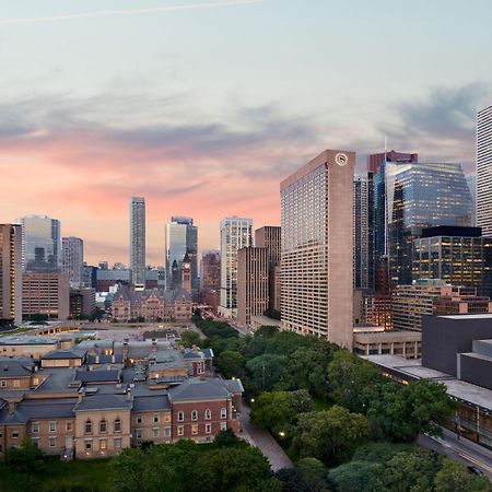 Sheraton Centre Toronto Hotel Bagian luar foto